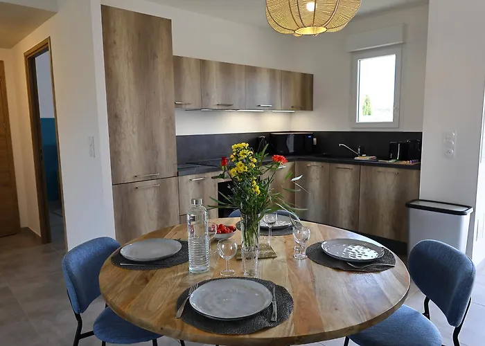 Maison 4 étoiles 2 à *